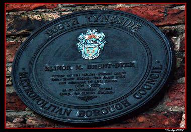 Elinor Brent-Dyer Blue Plaque