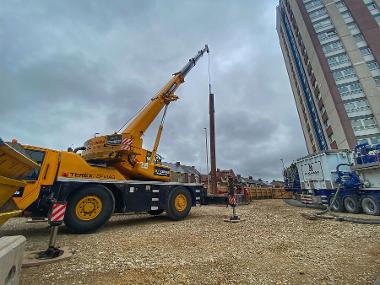 Crane lift on site