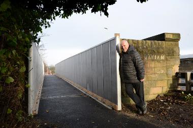 The Monkton Terrace Footbridge refurbishments works have been completed.