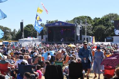 Bents Park stage